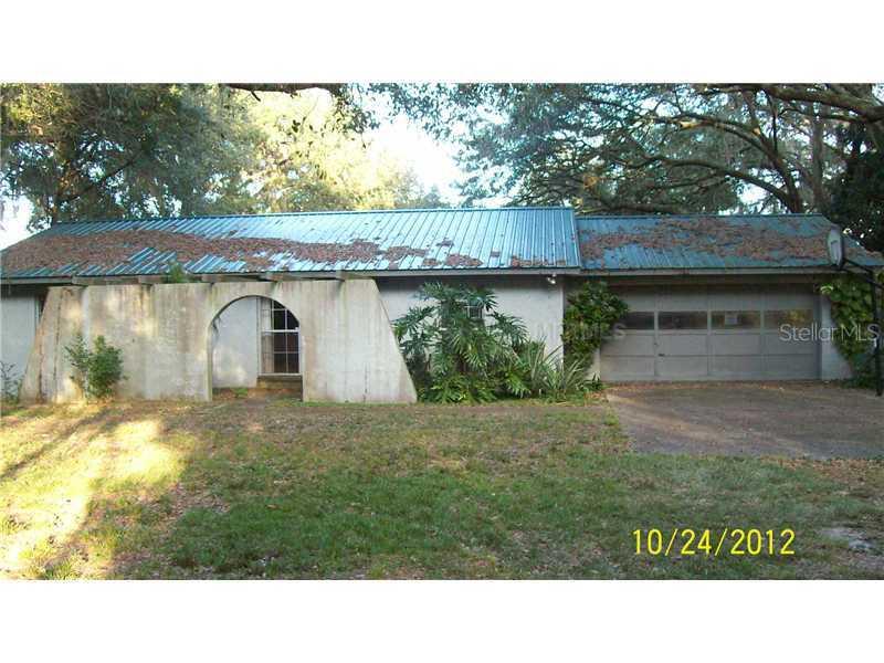 16105 E Lake Burrell Dr., Lutz, FL 33549