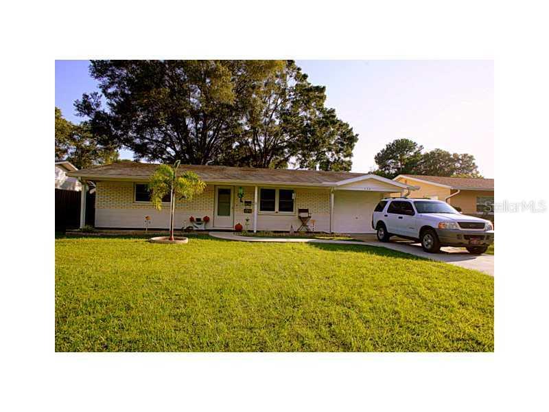 736 44th Ave., St Petersburg, FL 33703