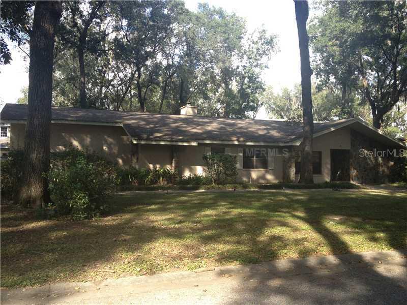 916 River Rapids Ave., Brandon, FL 33511