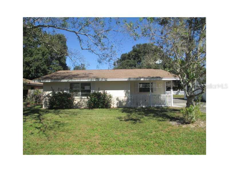 2214 21st Ave., Bradenton, FL 34205