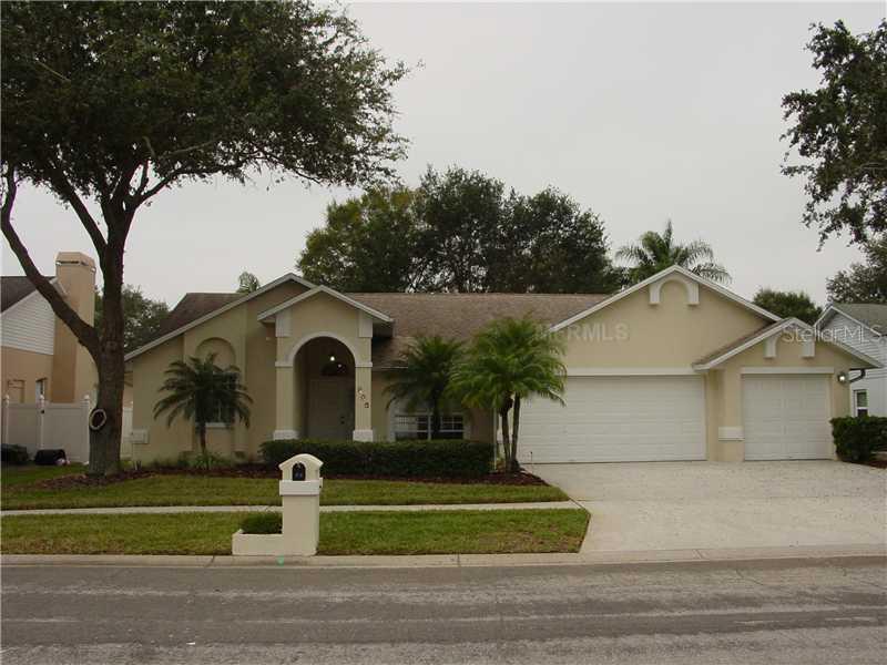 906 Daphne Dr., Brandon, FL 33510