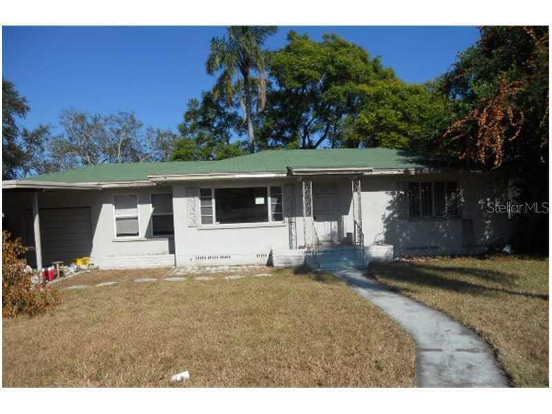 1458 Pinebrook Dr., Clearwater, FL 33755