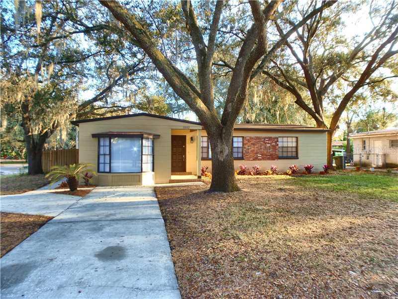 1002 Pond Rd., Tampa, FL 33612