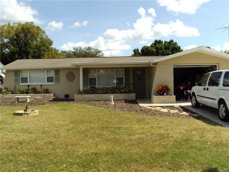 5304 Bob White Dr., Holiday, FL 34690