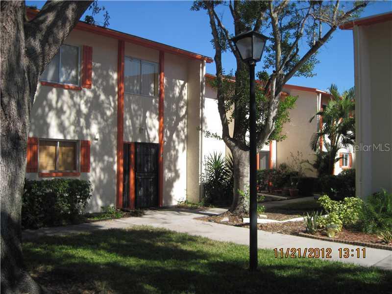 1625 58th Ter. #4, St Petersburg, FL 33712