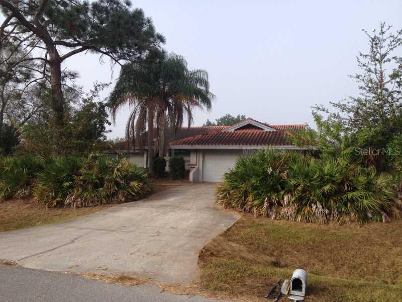 5731 Ravenwood Dr., Sarasota, FL 34243