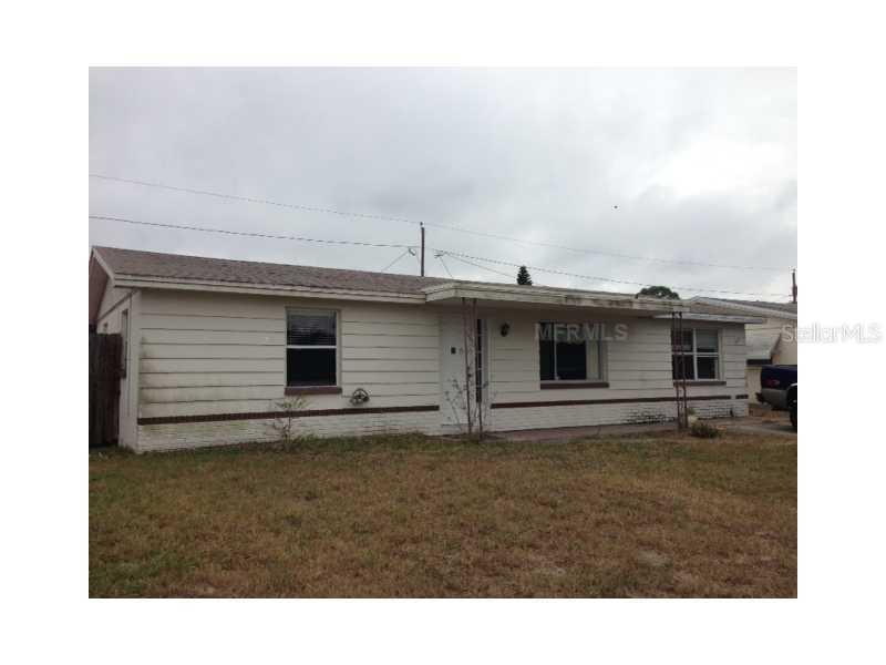 4226 Woodfield Ave., Holiday, FL 34691