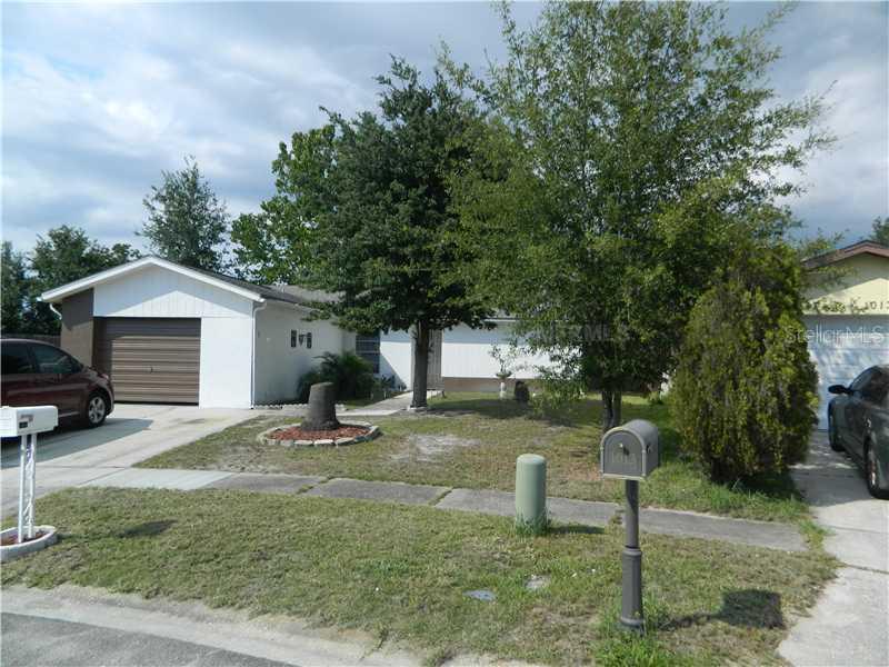 1015 Pine Ridge Cir., Brandon, FL 33511