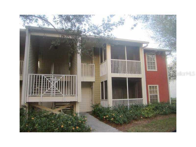 214 Lake Parsons Green #204, Brandon, FL 33511