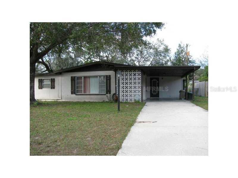504 Greenbay Ave., Brandon, FL 33510