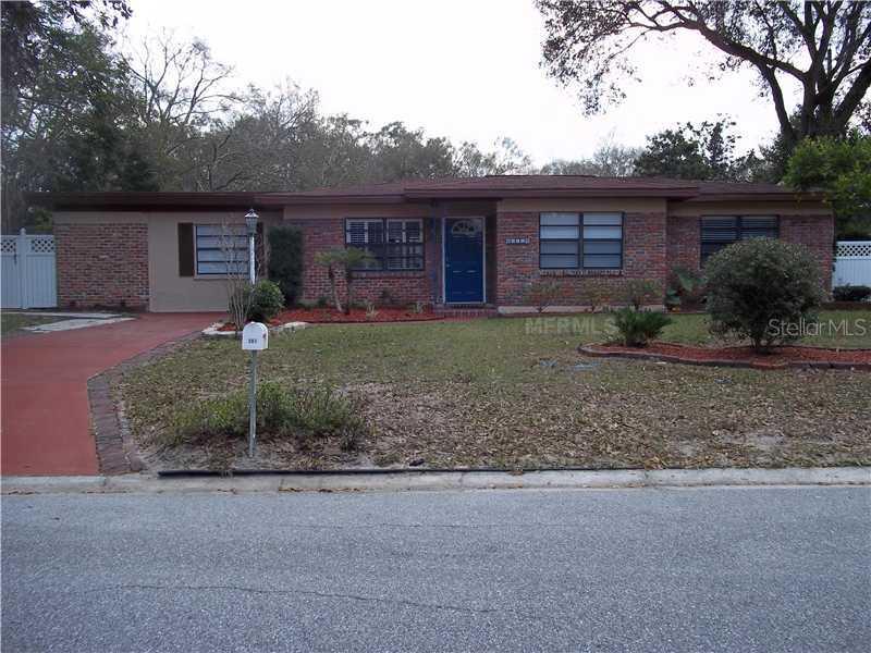 207 Forest Park Ave., Temple Terrace, FL 33617