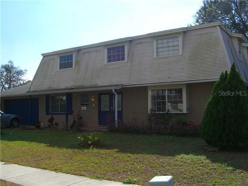 8702 Cobblestone Dr., Tampa, FL 33615