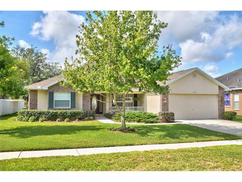 1033 Legends Pass Dr., Valrico, FL 33594