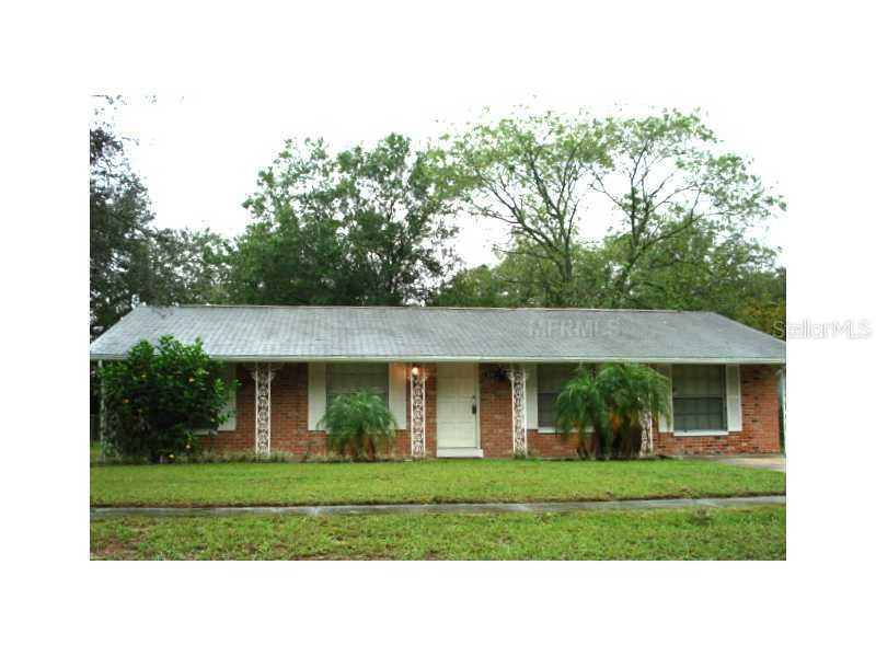 519 Cottage Ln., Brandon, FL 33510