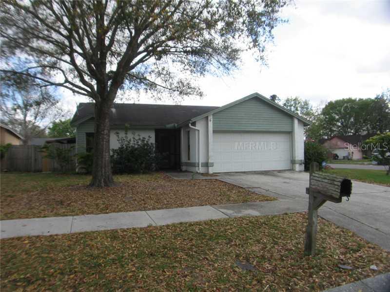 2001 Helm Ln., Valrico, FL 33594