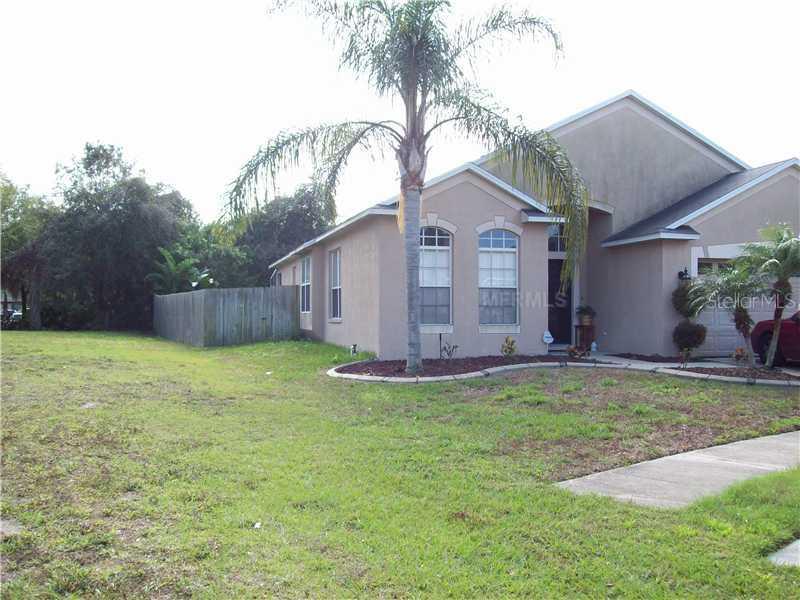 8037 Moccasin Trail Dr., Riverview, FL 33569