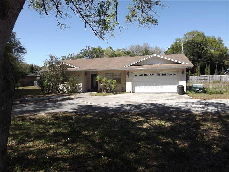 301 Crenshaw Lake Rd., Lutz, FL 33548