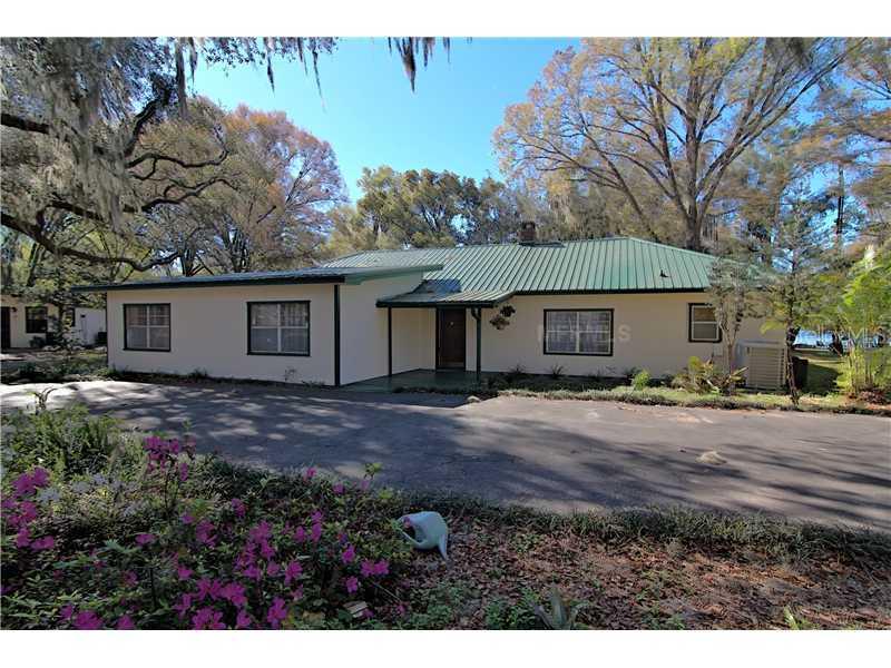 574 Cypress Ln., Lutz, FL 33548