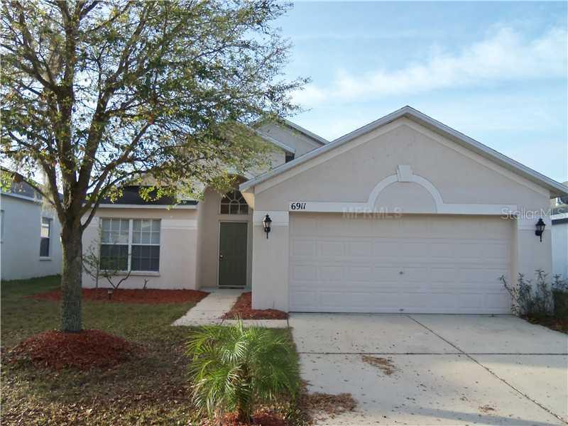 6911 Monarch Park Dr., Apollo Beach, FL 33572