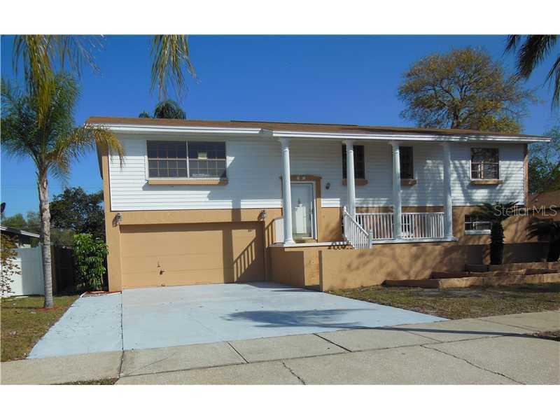 1912 Derbywood Dr., Brandon, FL 33510