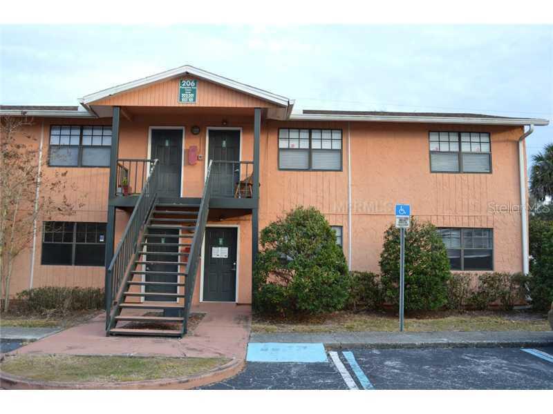 206 Poinsettia Pine Ct. #101, Tampa, FL 33612