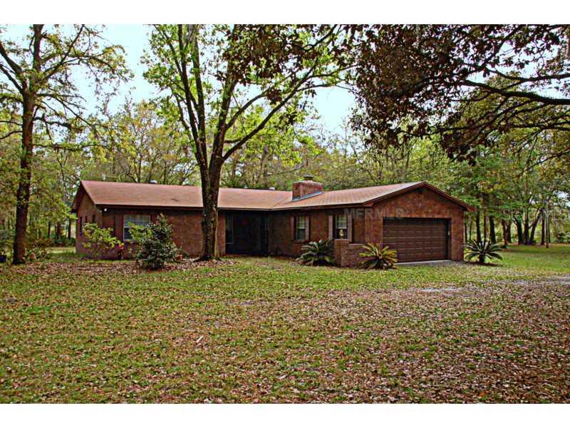 19115 Livingston Ave., Lutz, FL 33559