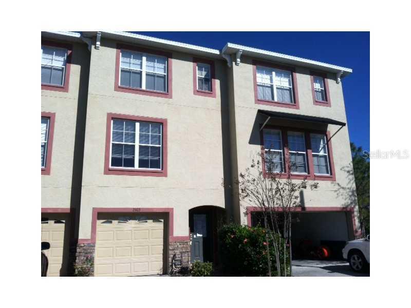 2401 Lexington Oak Dr., Brandon, FL 33511