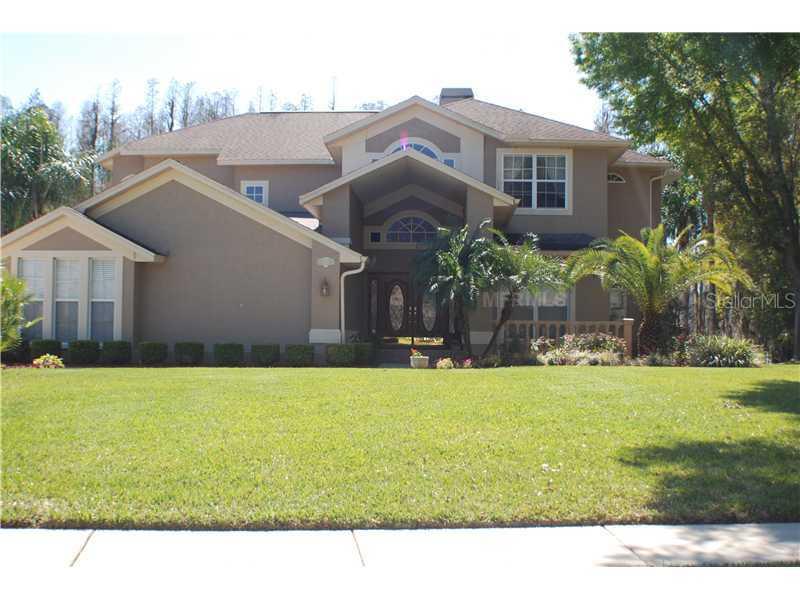 305 Lake Kell Ct., Lutz, FL 33549