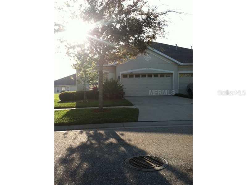 6817 Surrey Oak Dr, Apollo Beach, FL 33572
