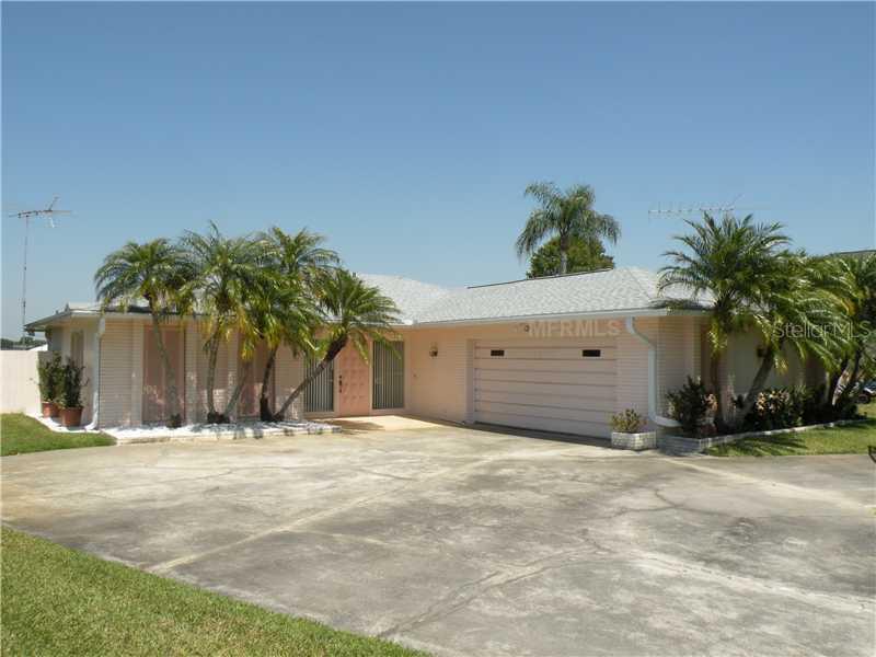 22555 Southshore Dr., Land O Lakes, FL 34639