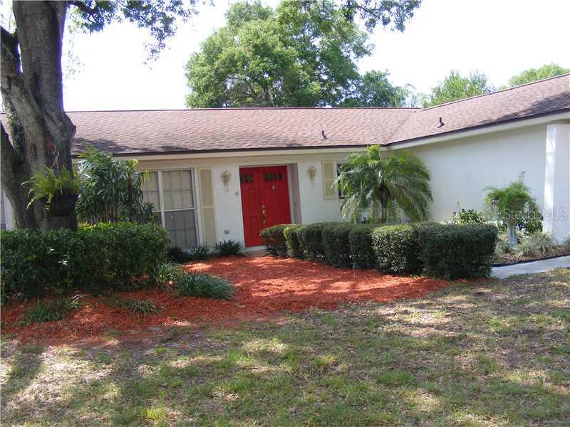 413 Park Manor Dr., Brandon, FL 33511