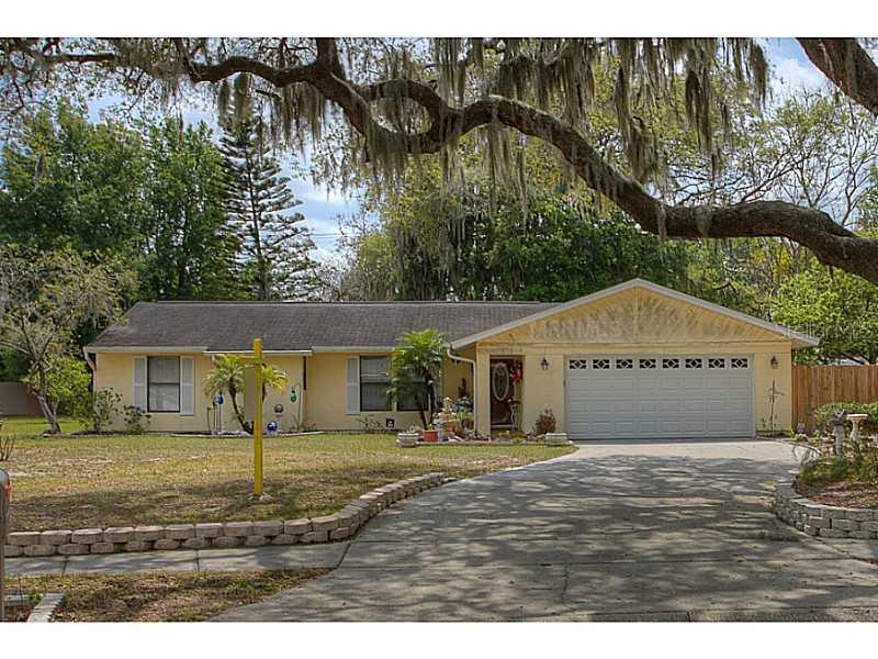 1309 Rustling Oaks Dr., Brandon, FL 33510