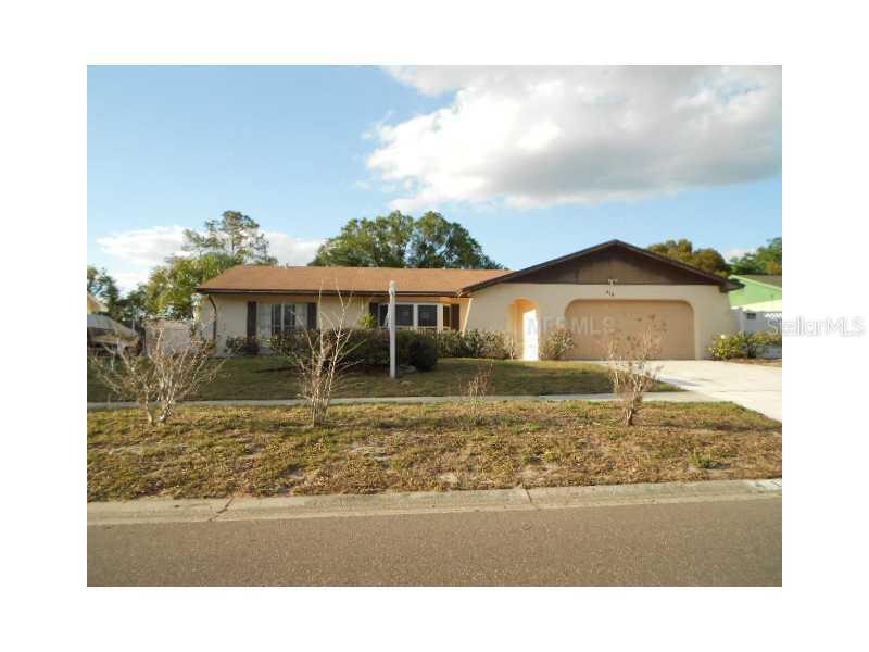 414 Dewolf Rd., Brandon, FL 33511
