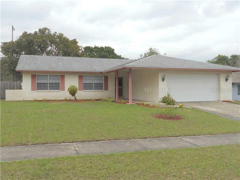 1020 Brandon Lakes Ave., Valrico, FL 33594