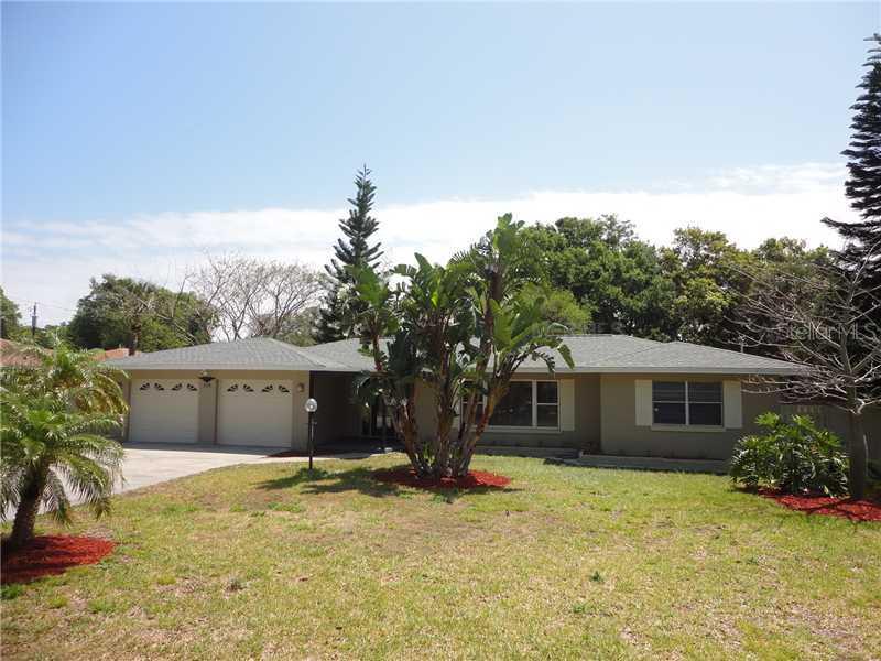 209 Live Oak Ln., Largo, FL 33770