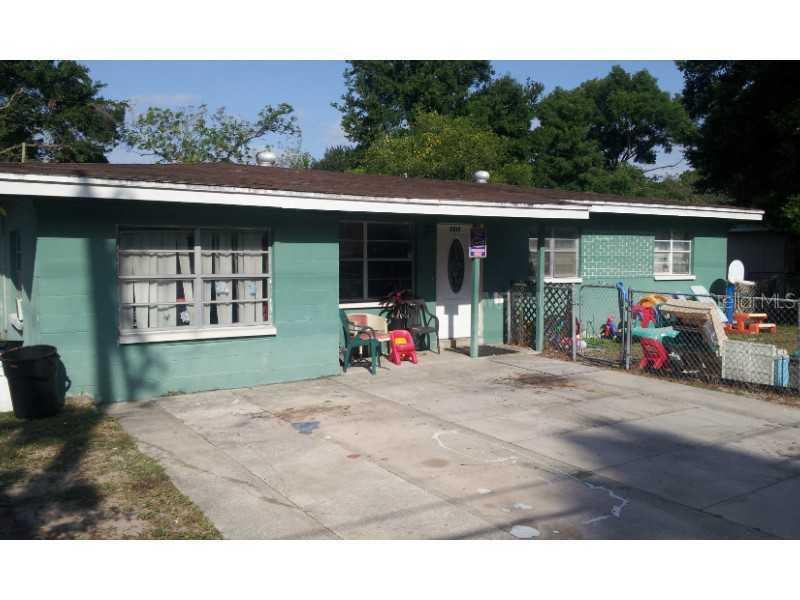 6914 N 50th St., Tampa, FL 33617