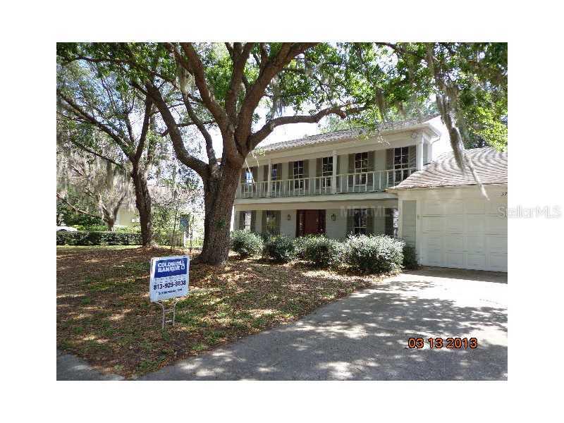 3710 Kingsford Pl., Valrico, FL 33594