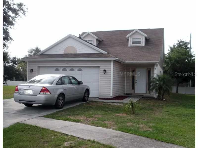 204 Summer Sails Dr., Valrico, FL 33594