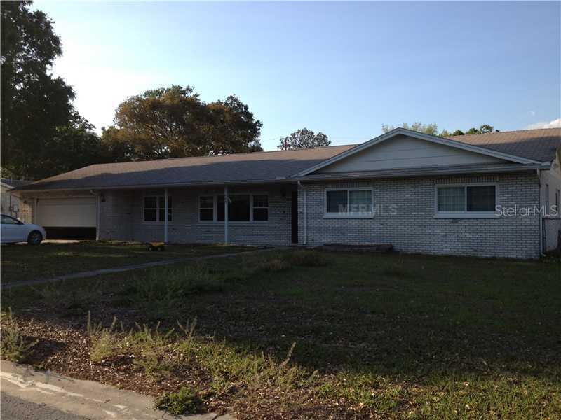 608 Royal Crest Way, Brandon, FL 33511