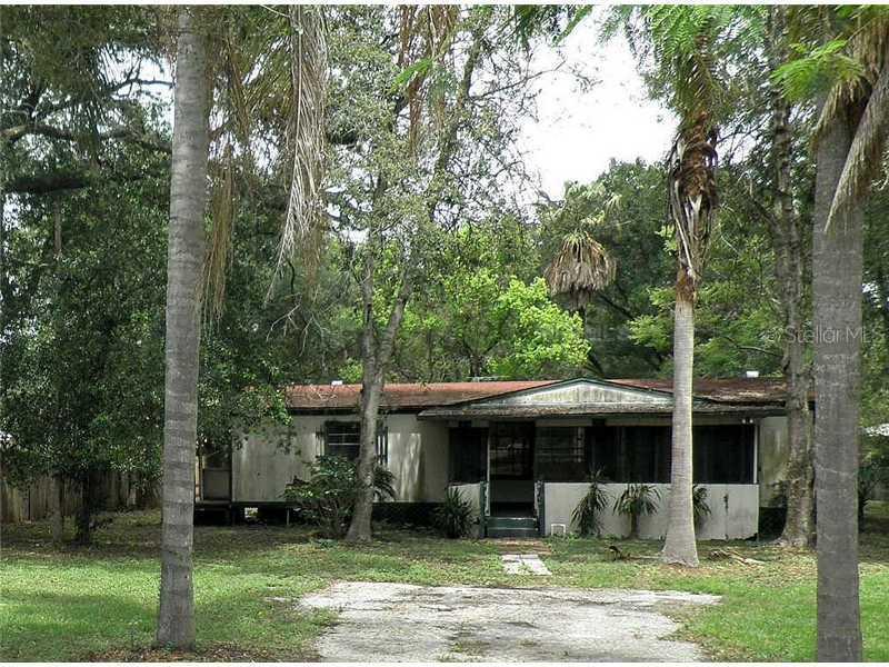 411 Hillside Dr., Seffner, FL 33584