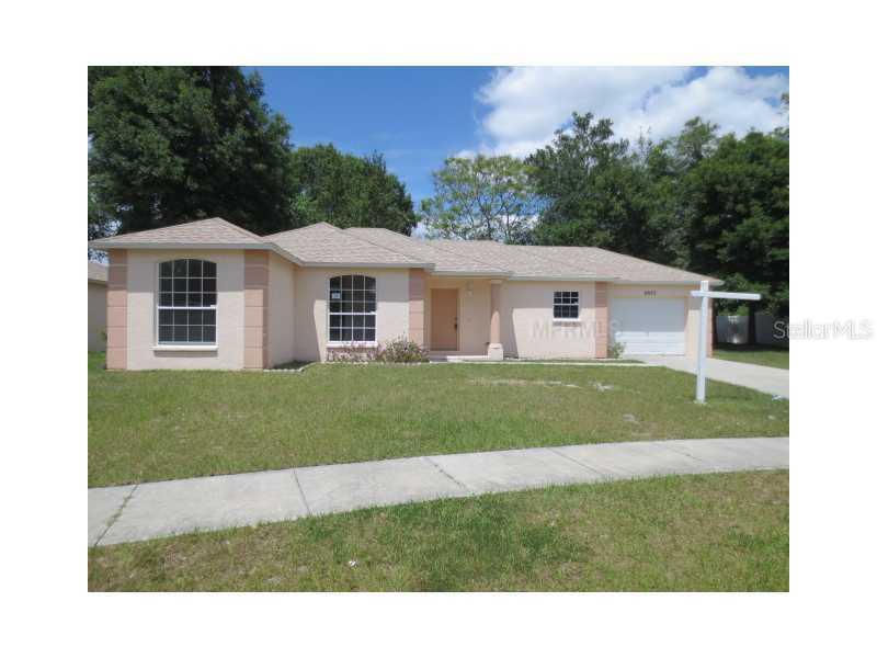 6923 Wildwood Oak Dr., Tampa, FL 33617