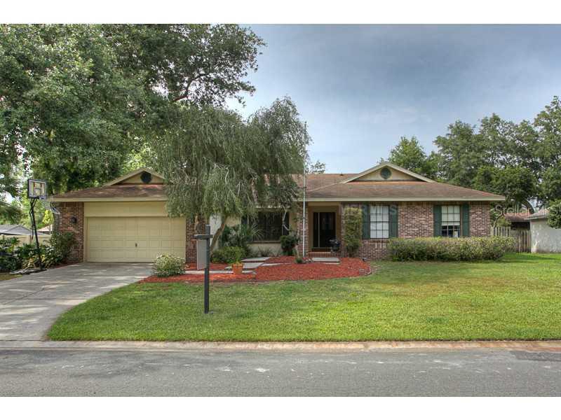 822 Scenic Heights Dr., Brandon, FL 33511