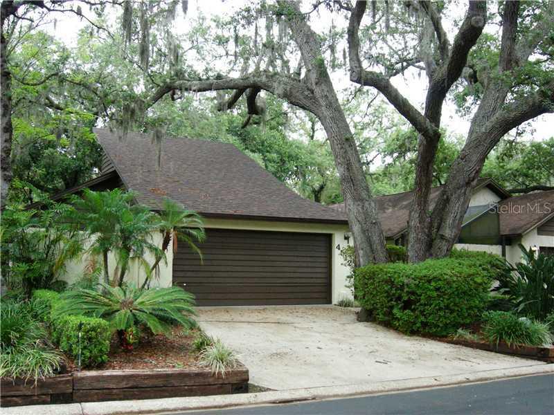 4512 Sweetwater Lake Dr., Tampa, FL 33613