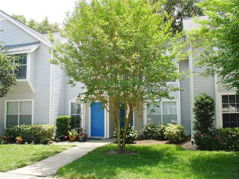 3114 Valley Oaks Dr., Tampa, FL 33618