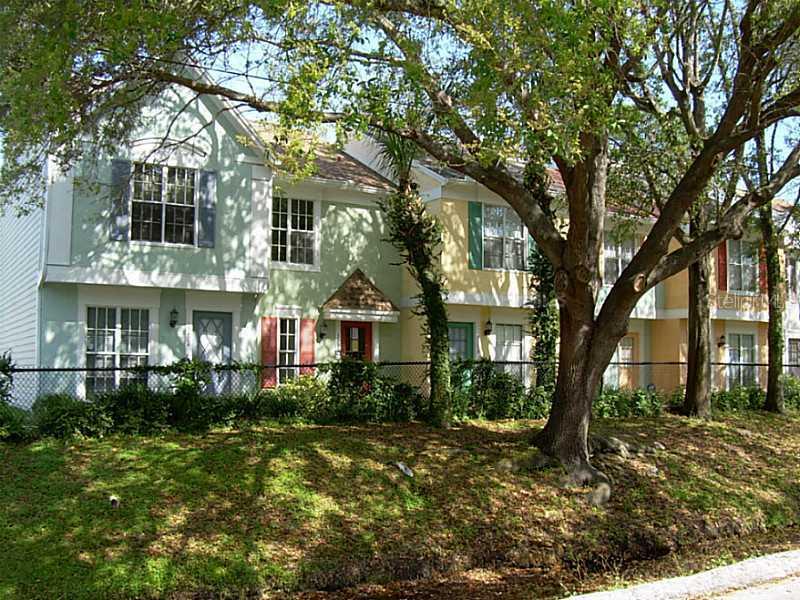 3398 W Wyoming Cir. #9-2, Tampa, FL 33611