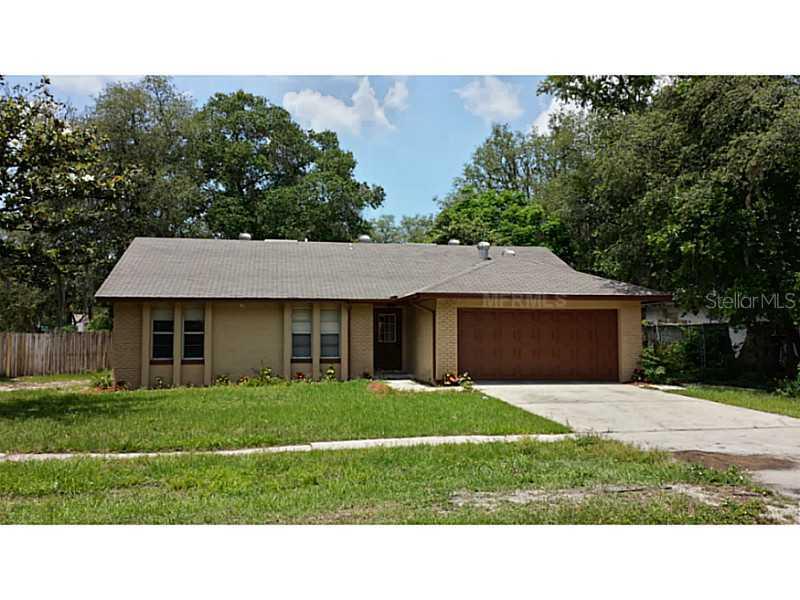 214 Limona Rd., Brandon, FL 33510