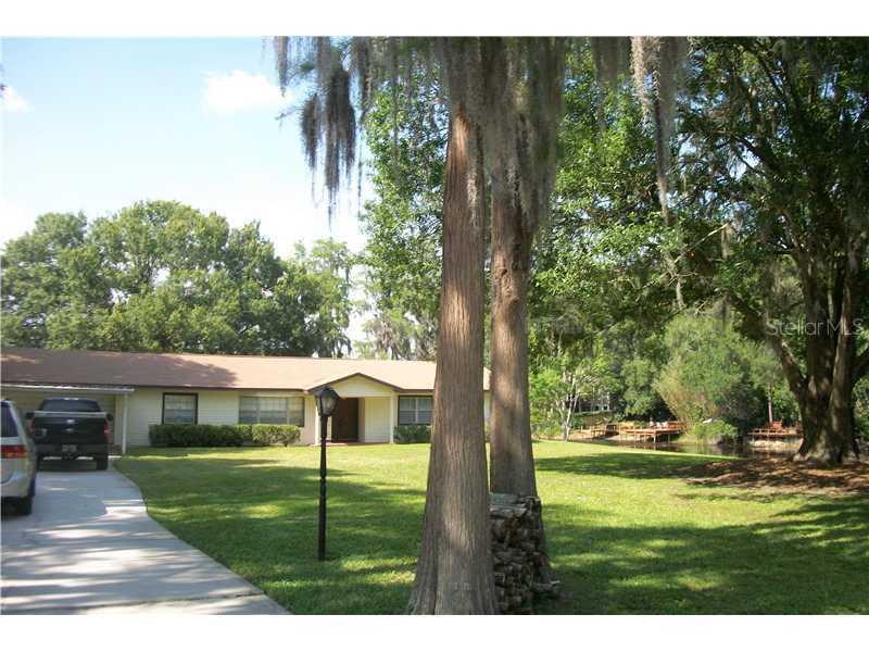 17030 Dennis Rd., Lutz, FL 33558