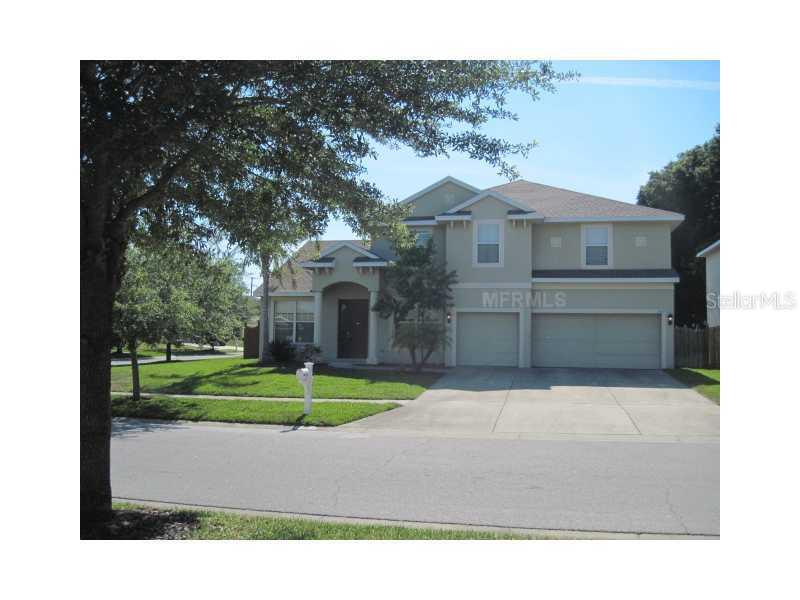 602 Cedar Waxwing Dr., Brandon, FL 33510