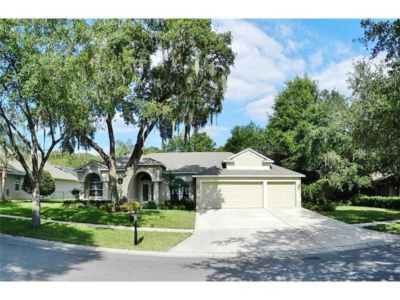 89 Camelot Ridge Dr., Brandon, FL 33511
