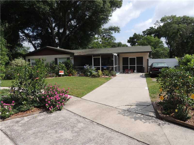 1418 Fernwood Pl., Brandon, FL 33510